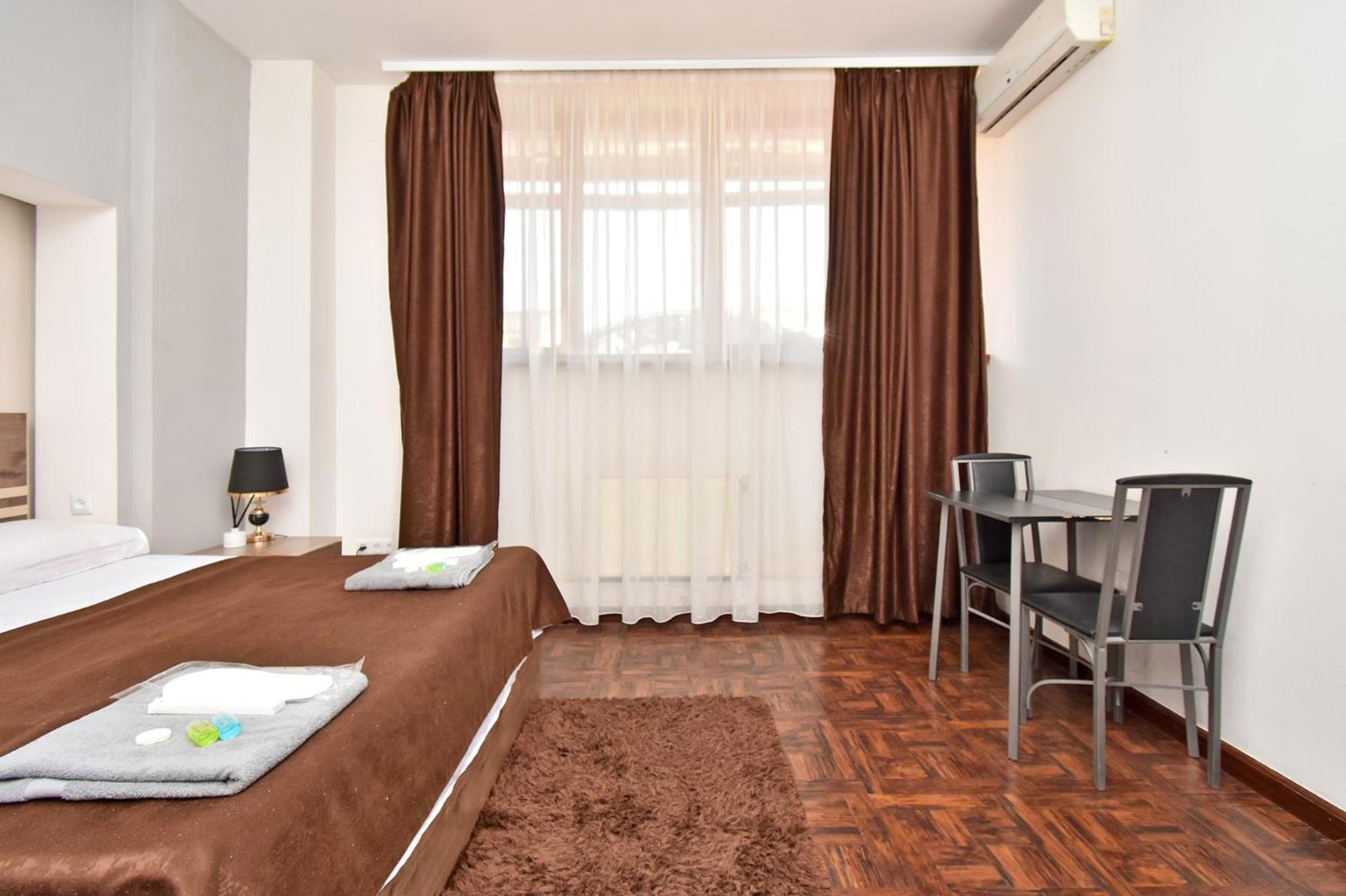 S A Guest House Yerevan Bagian luar foto